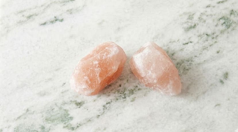 Salt stone vs hot stone massage